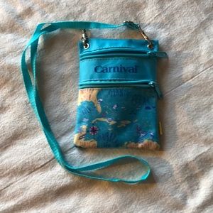 Crossbody Bag Carnival Cruise line child or petite